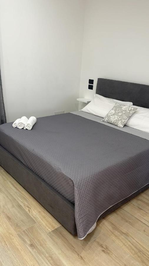 Le Chic Rooms Neapol Zewnętrze zdjęcie