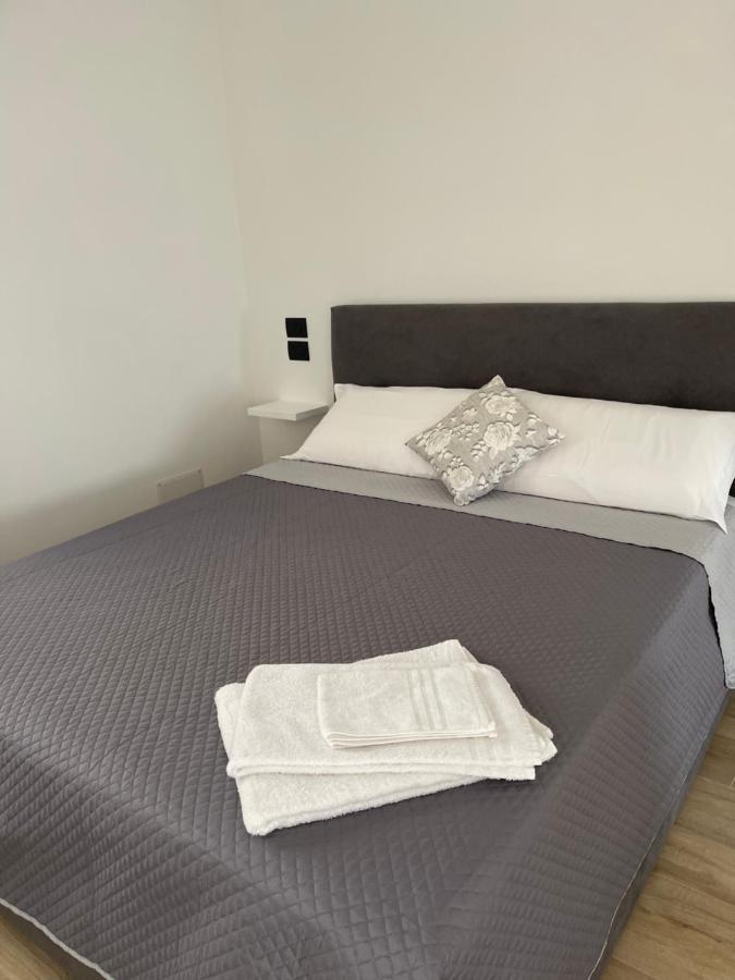 Le Chic Rooms Neapol Zewnętrze zdjęcie
